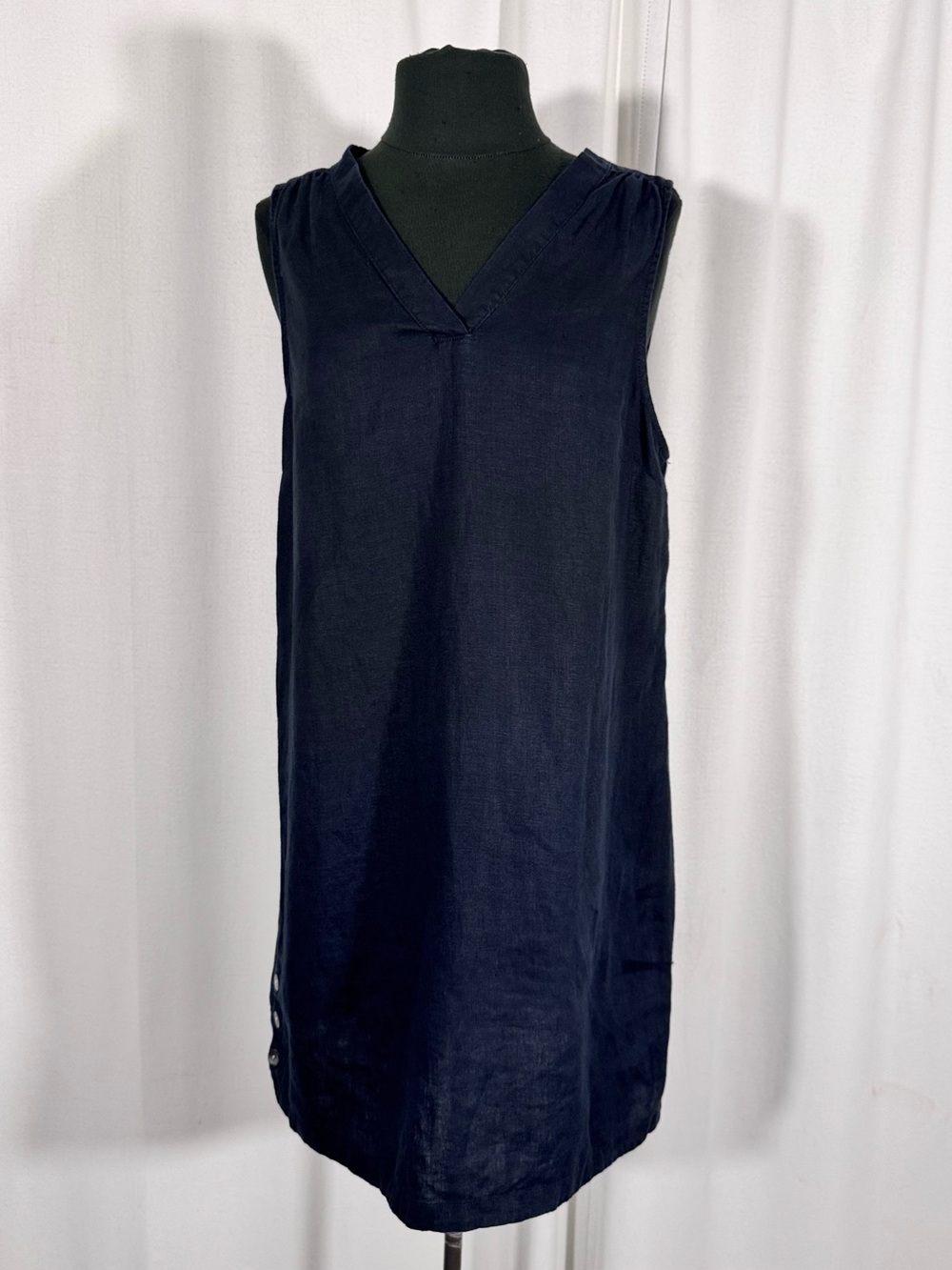 Nicole Miller Black Linen Shift Dress